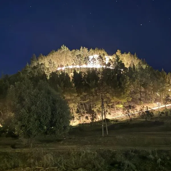 Hotel Kseal, hotelli kohteessa Këlcyrë