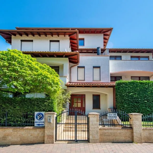 Sekli Apartman, hotel v destinaci Balatonlelle