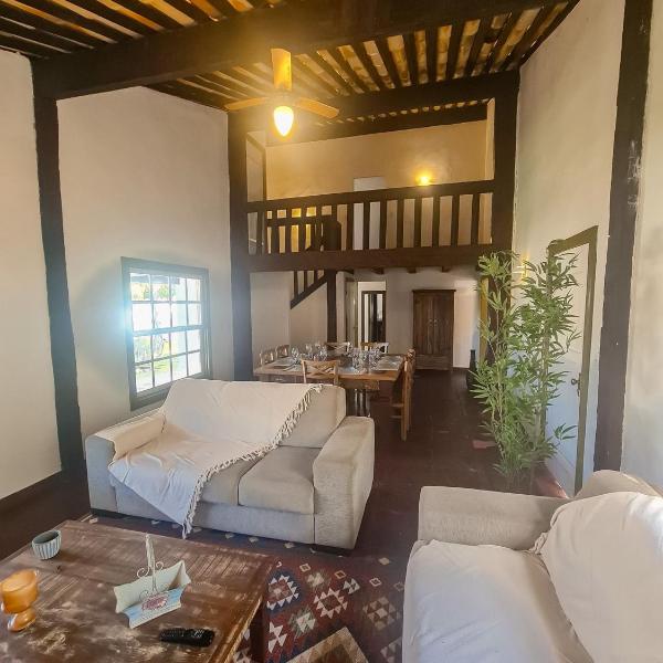 Casa com churrasqueira a 300m da Praia de Manguinhos - Foto 2