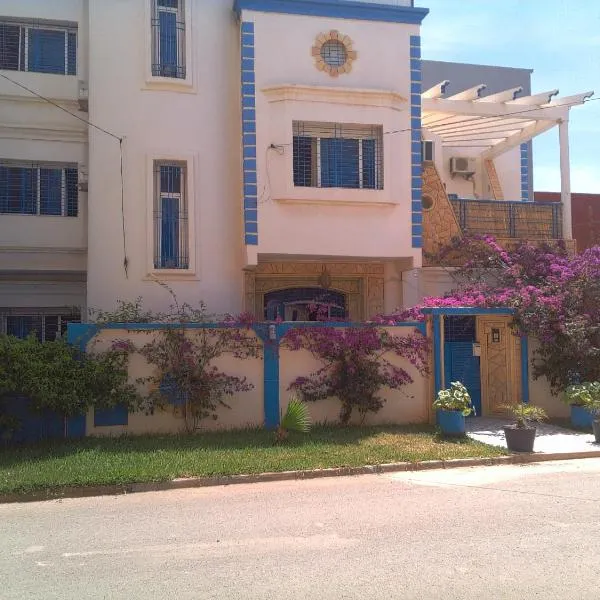 Maison d'Hôte à Saïdia, готель у місті Саїдія