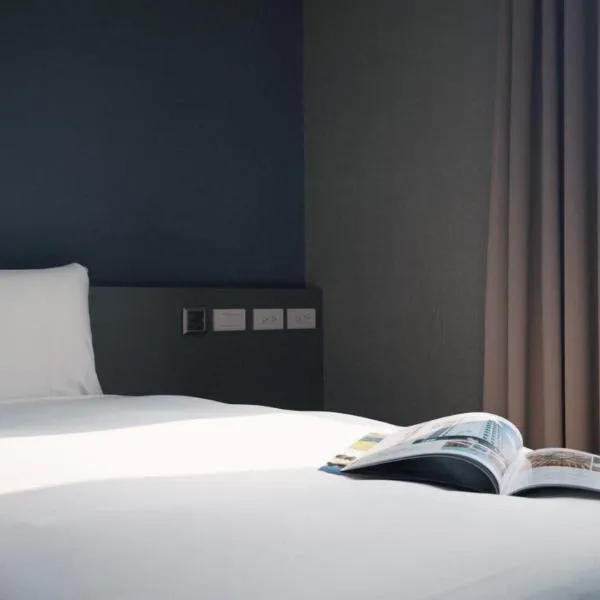 Hotel Leisure 台中輕行旅，台中的飯店