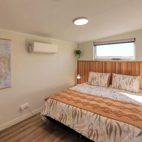 Badger's View Farmstay Cottage, hotel v destinaci Railton