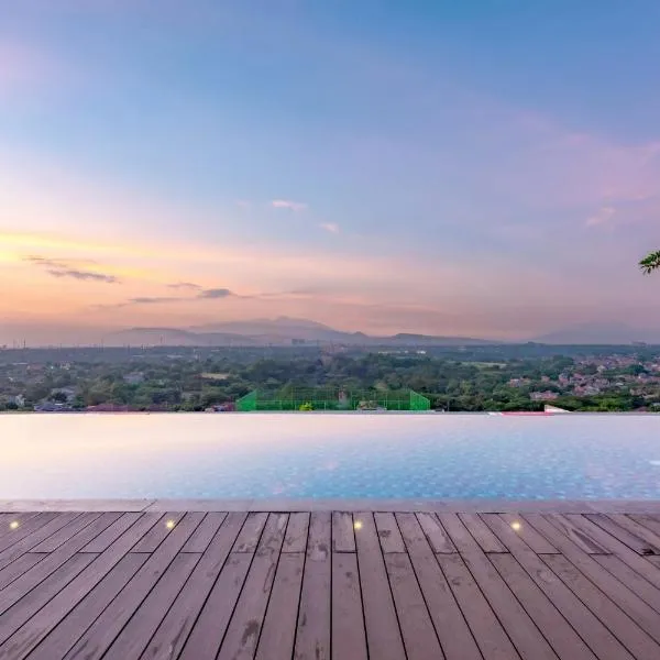 Hotel Ciputra Cibubur managed by Swiss-Belhotel International โรงแรมในCibubur