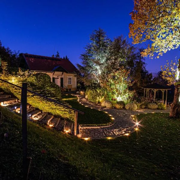 Villa Mimi, hotel v destinaci Sopron