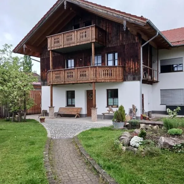 Wohnung Staufenblick, hotel v destinaci Freilassing