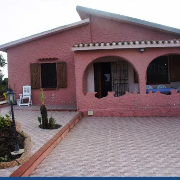 VILLA CATERINA, hotell i Calasetta