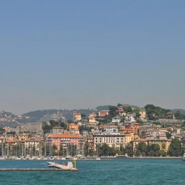Maestrale, hotel v destinaci Pegazzano