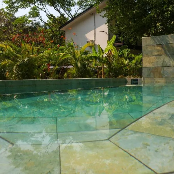 Vista Verde Surf & Studios - jungle View, hotel in Carmen