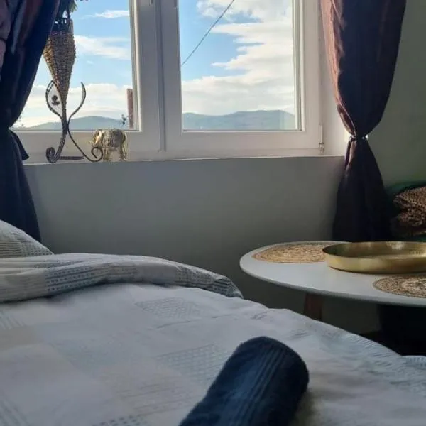 Obrov、ビイェロ・ポリェのホテル