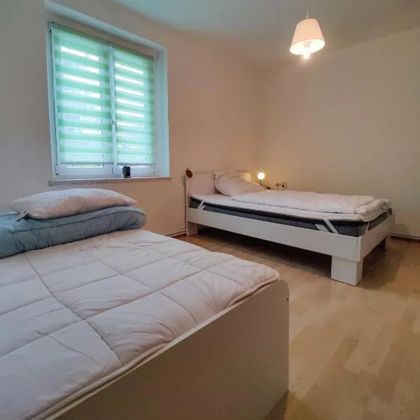 FEWO Jänschwalde II, hotel v destinaci Jänschwalde Ost