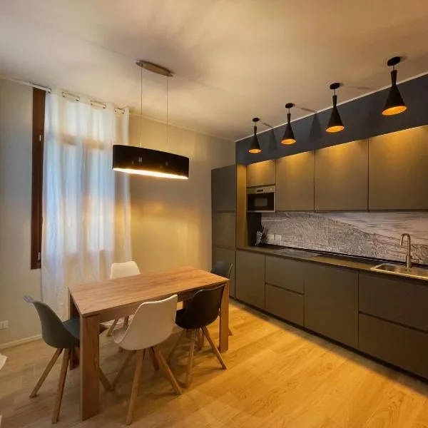 Joy Luxury Suite Barbaria, hotel in Venice