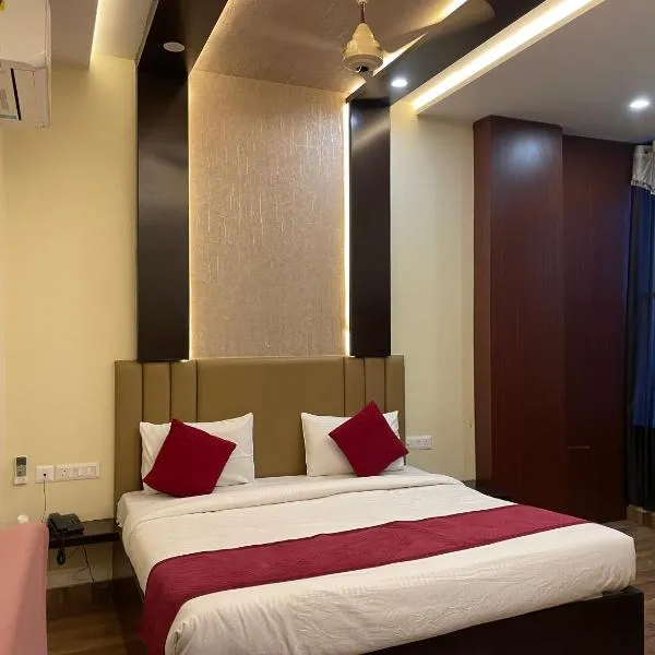 Hotel City Star Family Stay, hotell i Mathura