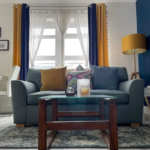 Dream Home for Dream Holiday، فندق في بول