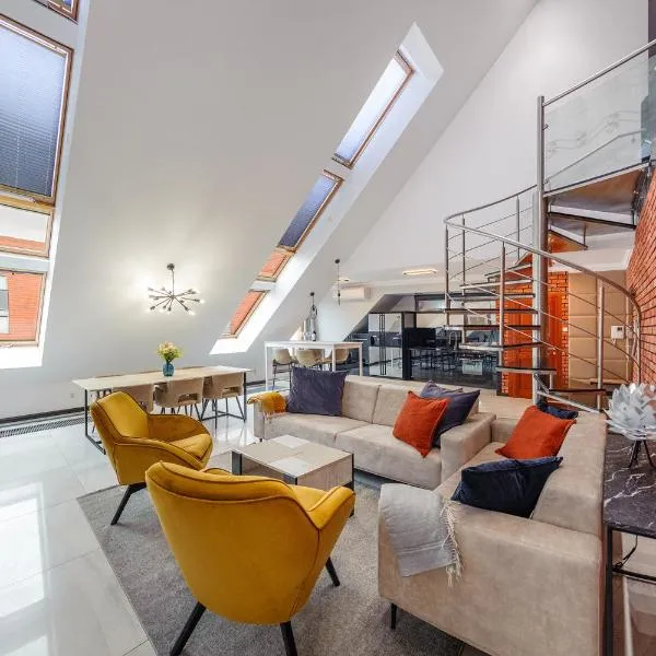 City Walk - Premium Duplex with terrace + 2 parking, hotel v destinácii Gdansk