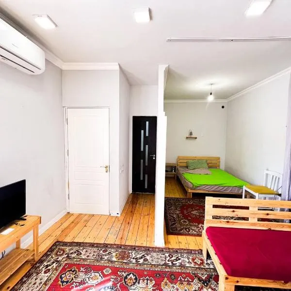 "STAIRS"guest house, hotel in Yerevan