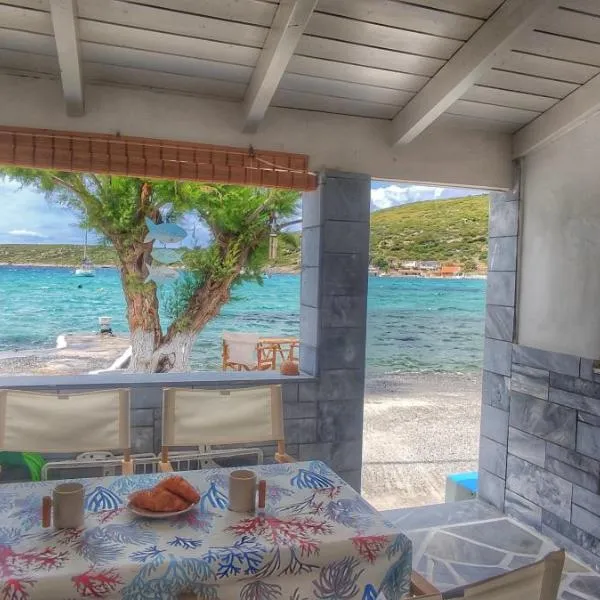 Merabello Beach House, hotel v destinaci Samos