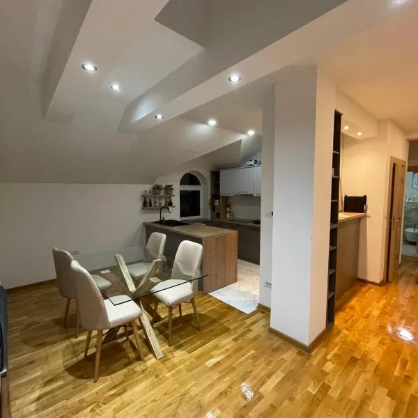 Casa Mia Apartments - Modern - Comfortable Stays 5 Min from Airport - Transport Possible, hotel in Ledine
