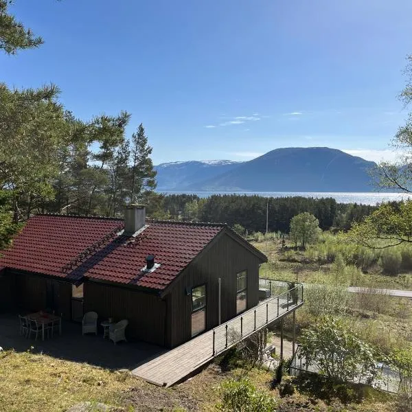 Bosdalhuset, hotel in Hyllestad