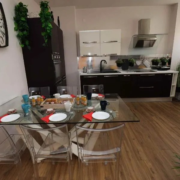 SWEET HOME FIERA، فندق في بولونيا