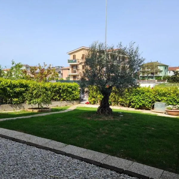 La Coccinella, hotel Porto SantʼElpidióban