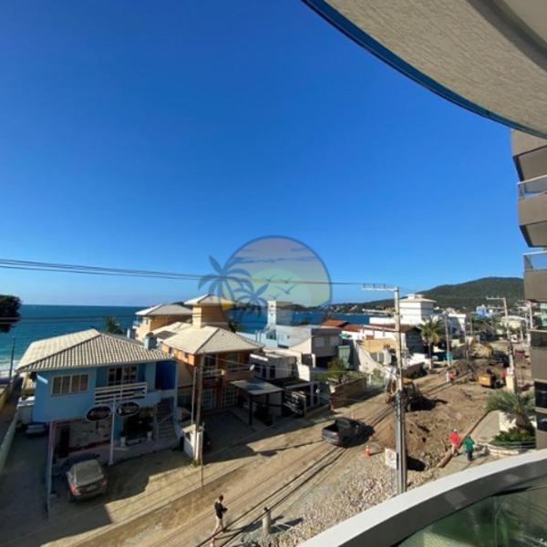 Apartamento no Centro de Bombinhas com Vista ao mar - ao lado de comércio em geral