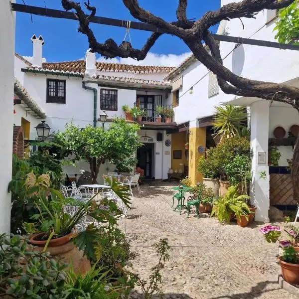 Hotel Rural Verde Oliva, hotel v destinaci Comares