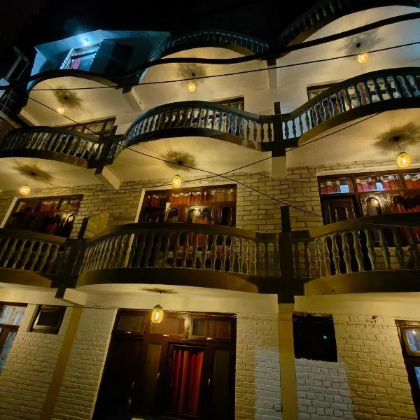 The Kailasha Homestay，纳加尔的飯店