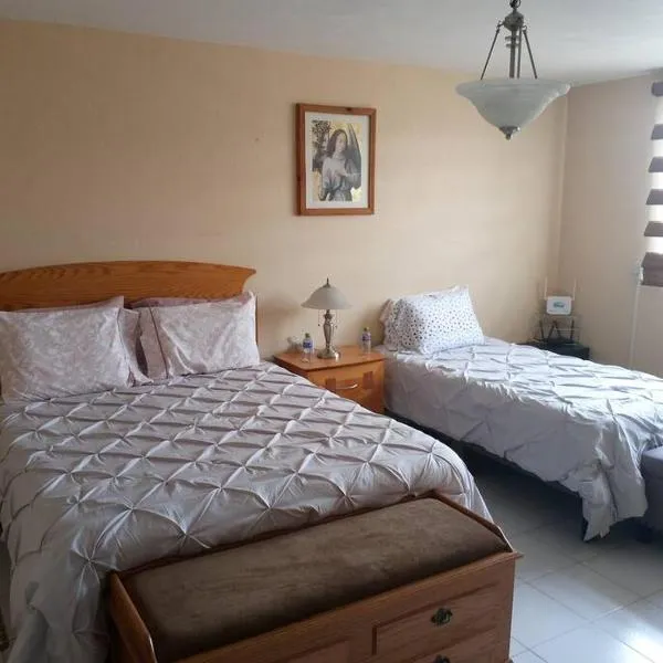 Vive las tradiciones de Puebla., hotel in Puebla