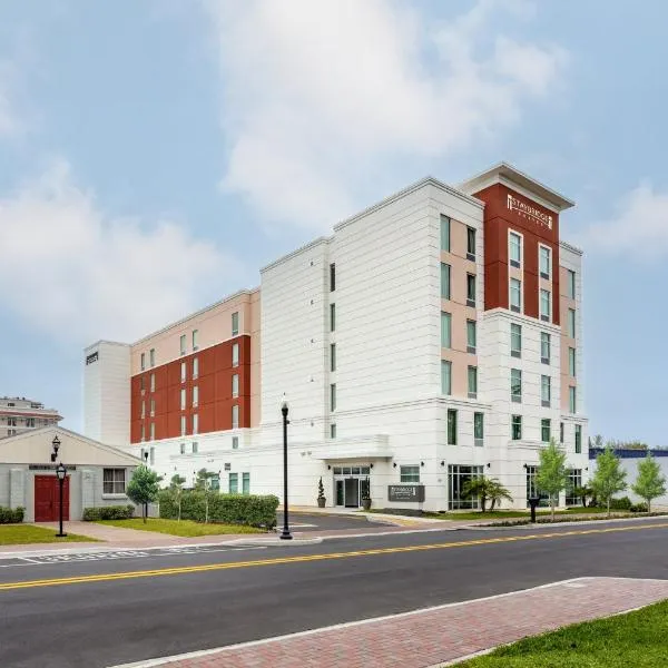 Staybridge Suites Winter Haven - Auburndale, hotel v destinaci Winter Haven