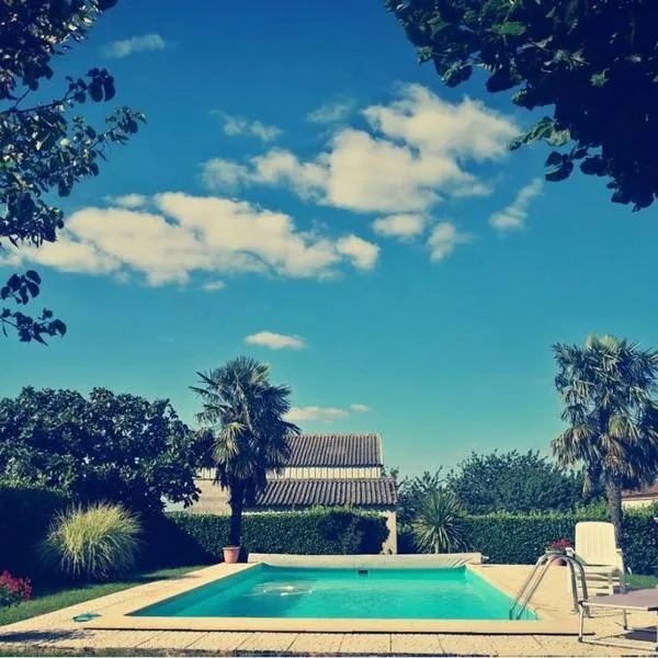 Chez Nadine, hotel di Roquecor