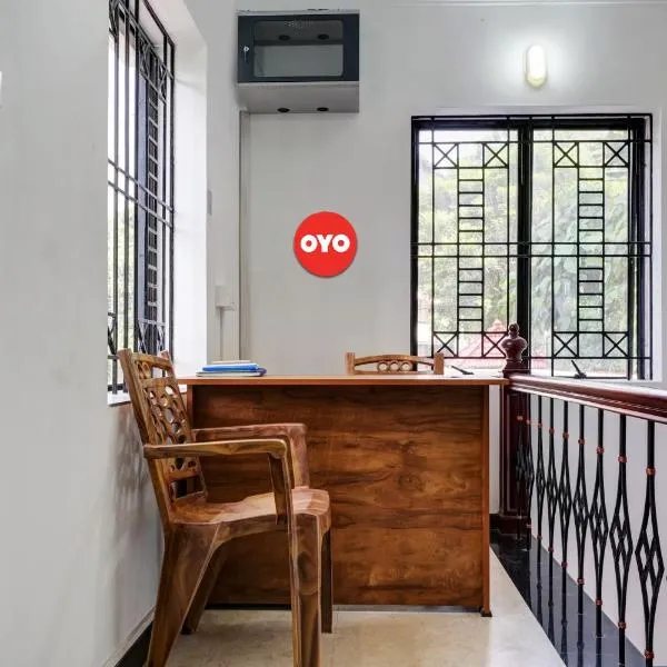 OYO Kakkanad Heights Inn, hotell i Kakkanad