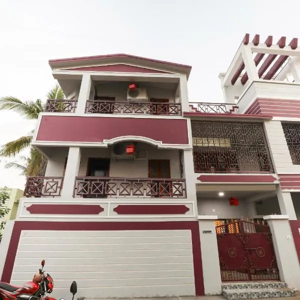 Super OYO JANAPATH INN, hotel v destinaci Khandagiri