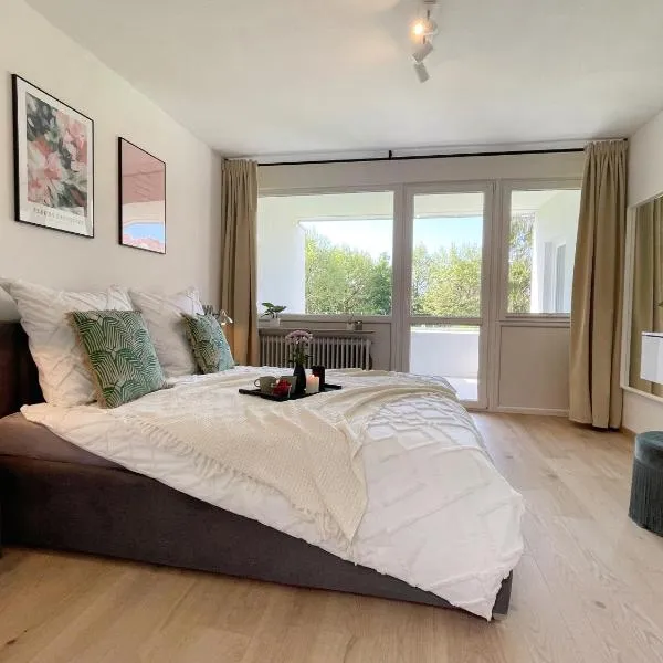 Bungalow Wohnung mit Südterrasse in Seenähe, ξενοδοχείο σε Meersburg
