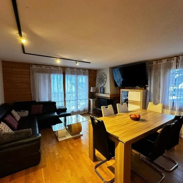 Appartement 4 p Centre Villars, hotel u gradu Ollon