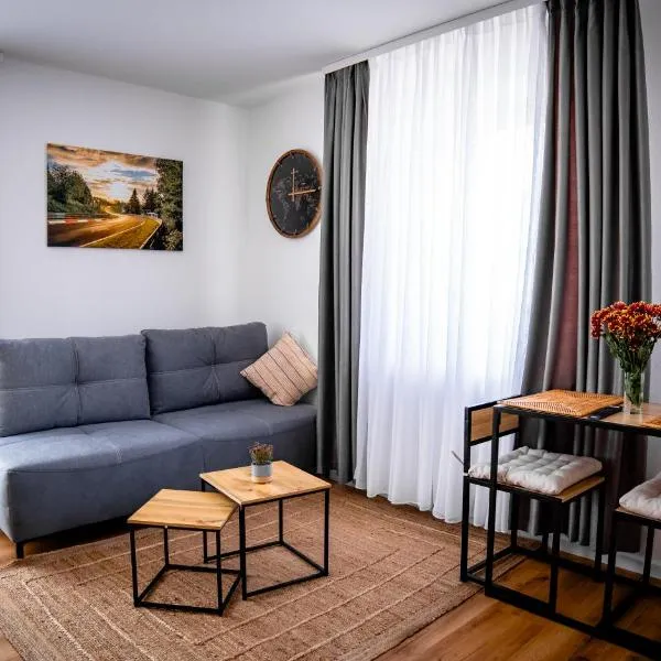 Rennglück Apartments, hotel v destinaci Kelberg