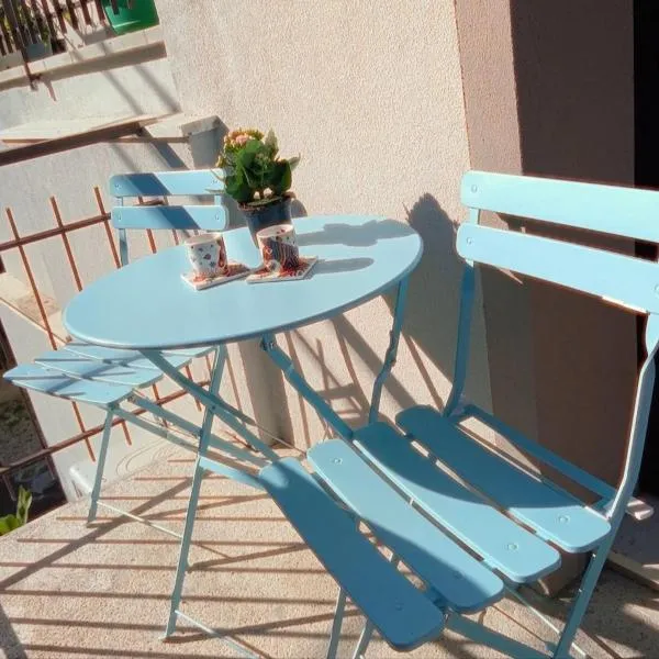 Il Giramondo, hotel v destinaci Montelabbate