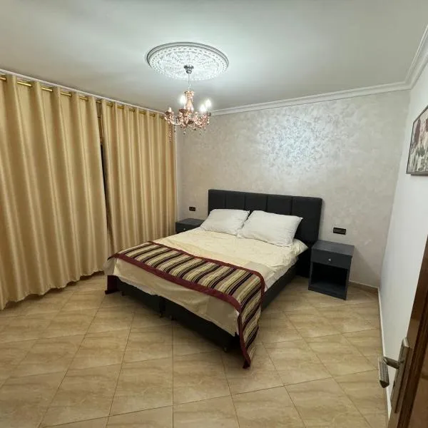 Appart Hotel Excellent, готель у місті Ifoutatsene