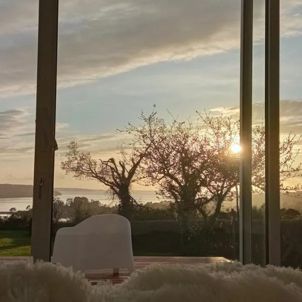 Chambre avec terrasse privative et vue mer, hotel v destinaci Hanvec