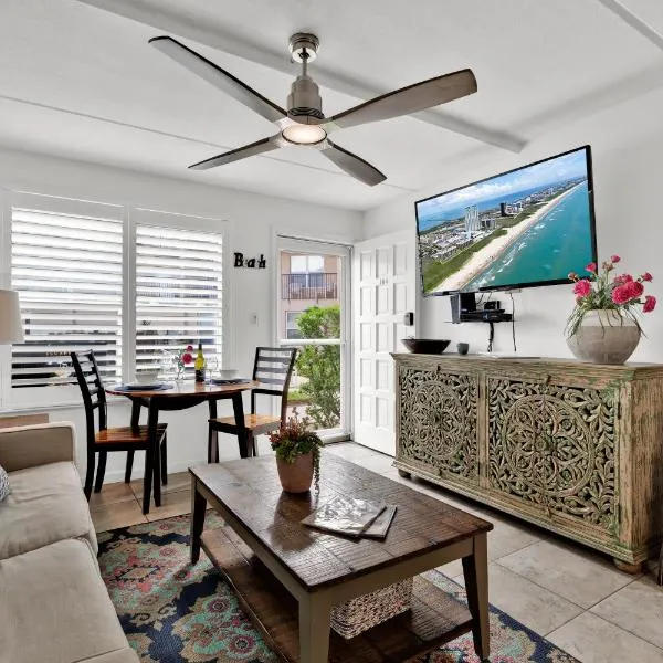 Beachside Bungalow: Surfside I #104, hotel v destinaci South Padre Island