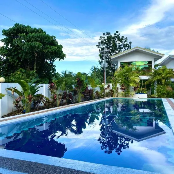 蓝色引力潜水度假村BLUE GRAVITY.WOW DIVING, hotel di Panglao