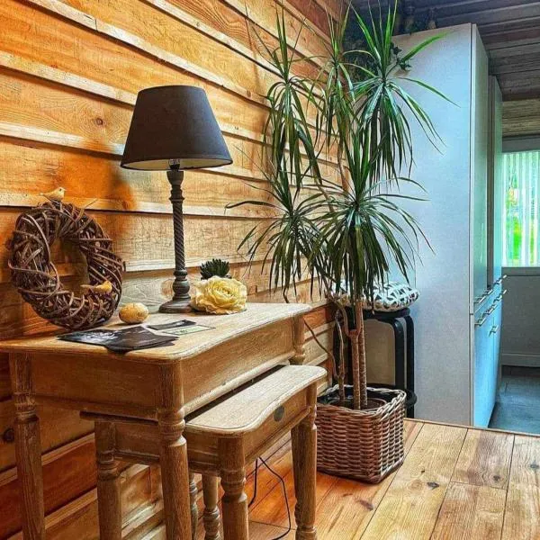 Le P'tit Nid : Mini loft pour 2 à 4 personnes, hotel v destinaci Tellin