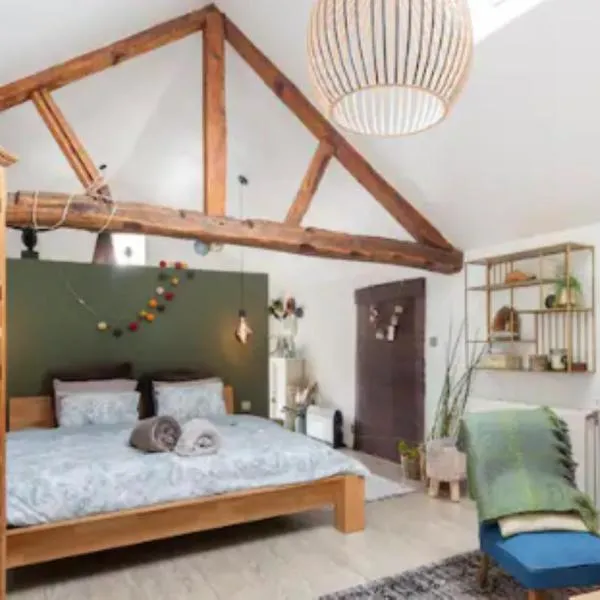 LaChambre2, hotel v destinaci Burdinne