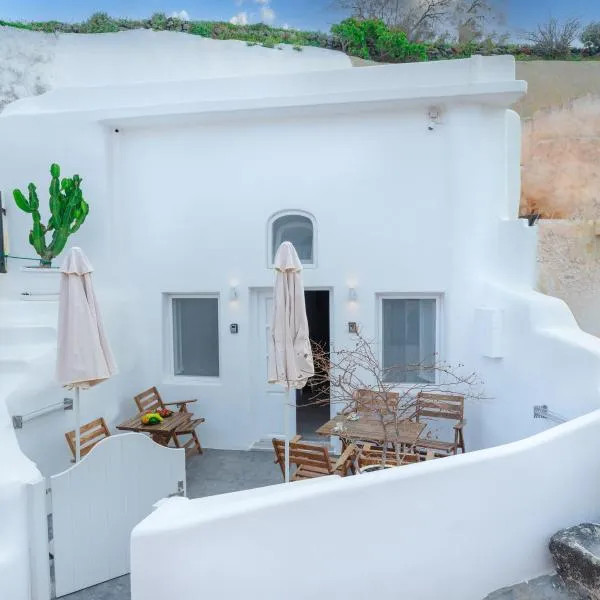 Vivid Caves 2 Bedroom Cavehouse, ξενοδοχείο στη Φοινικιά
