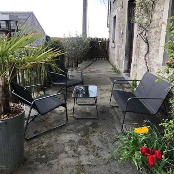 Appartement dans une maison de charme., hotel v destinácii Anthisnes