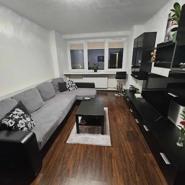 1-bedroom apartment on the 5th floor, 8-min trainride from old town, hotel v Tallinnu