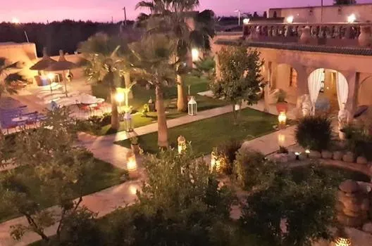 Jenny Lynn, hotel v Marrákéši