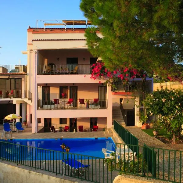 Stroubis Studios I, hotel di Megas Limnionas