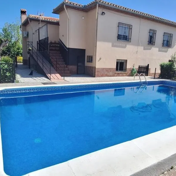 The Dream Holiday House, hotel a Belicena
