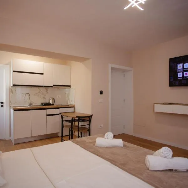 City Center Studio Apartments, hotel v destinaci Shkodër