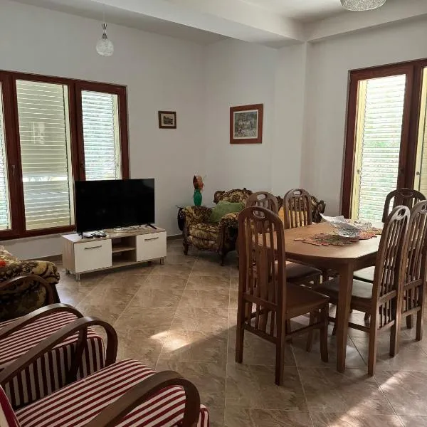 Apartament Gjiri i Lalëzit, ξενοδοχείο στο Δυρράχιο